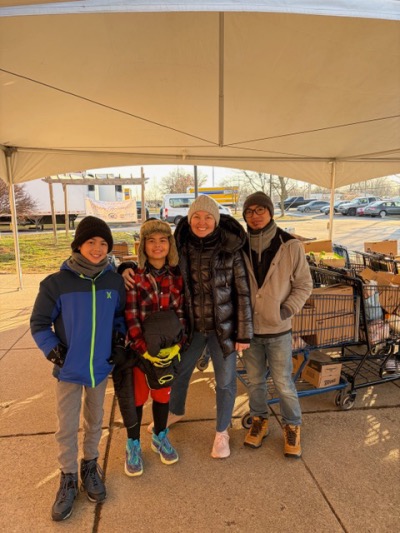 Lindsay Lee, wife, mom, operations manager, project manager, goal crusher