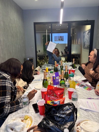 Nikki Nic, founder of The Thriving Mom Club