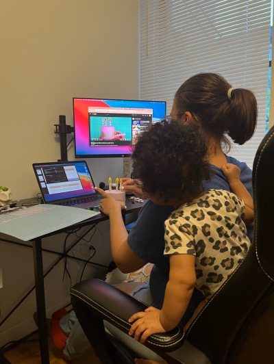 Nikki Nic, founder of The Thriving Mom Club