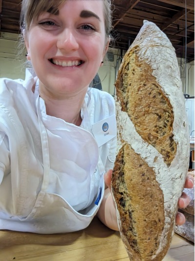 Anna - baker, business owner, CEO of Anna Bakes Things