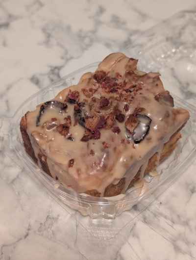 Anna - baker, business owner, CEO of Anna Bakes Things